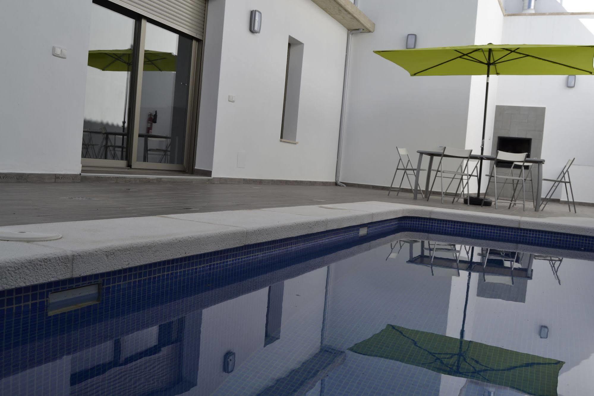 Apartamentos Turisticos Clavero Almagro Exteriör bild