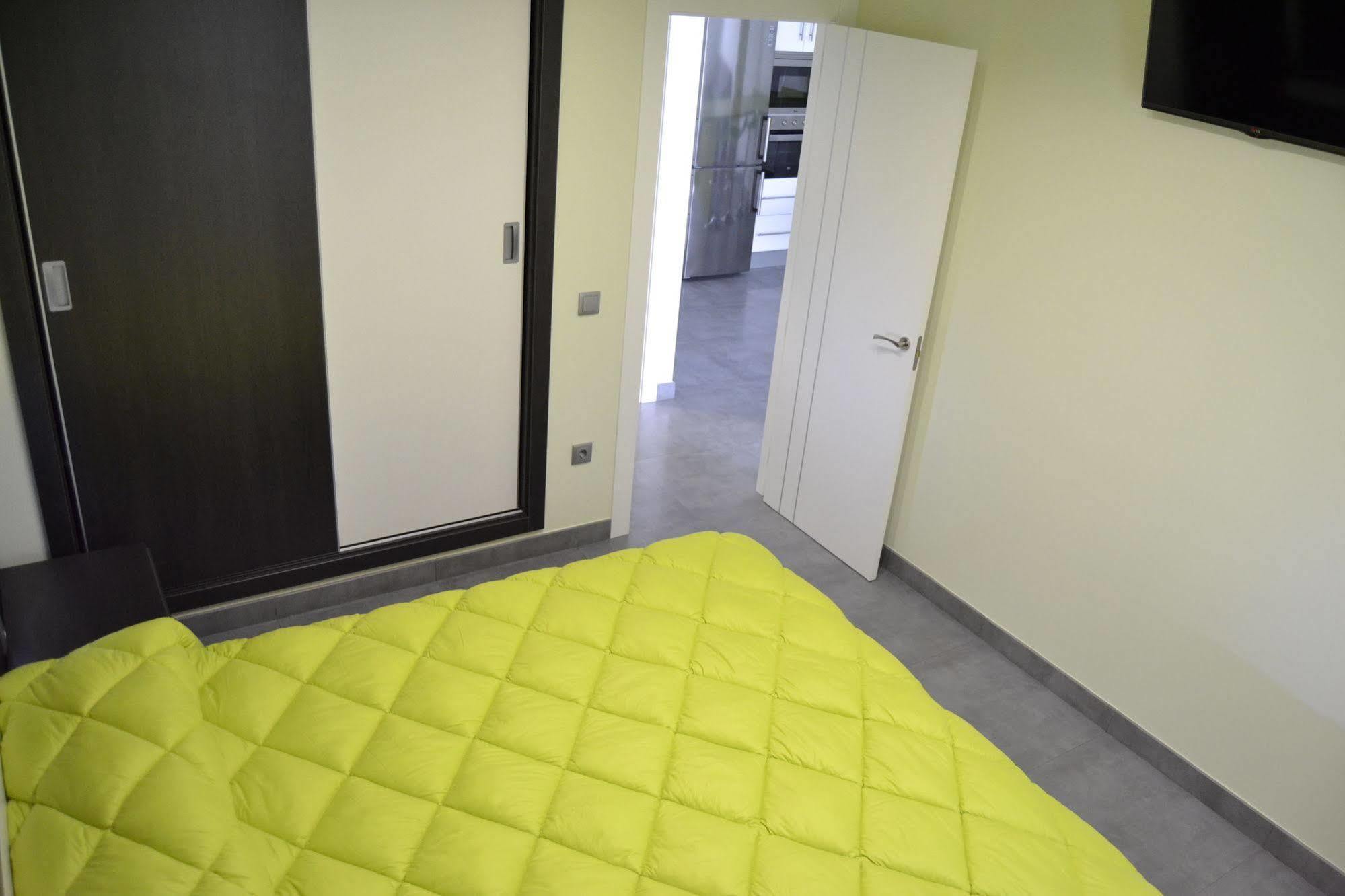 Apartamentos Turisticos Clavero Almagro Exteriör bild