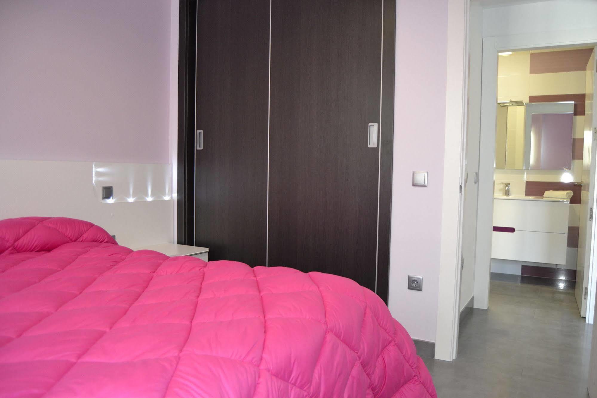 Apartamentos Turisticos Clavero Almagro Exteriör bild